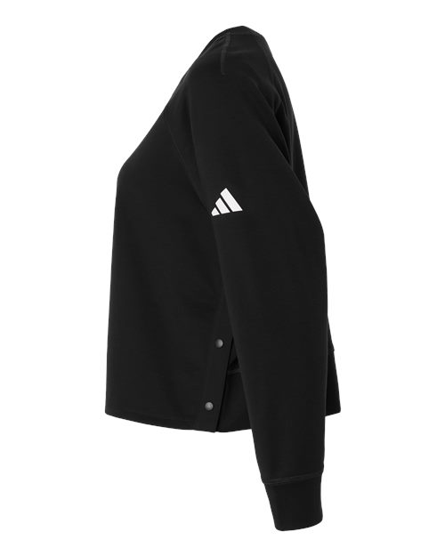 Women's Beyond Side-Snap Crewneck Sweatshirt – Detail