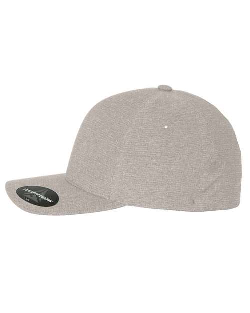 Delta® Seamless Cap