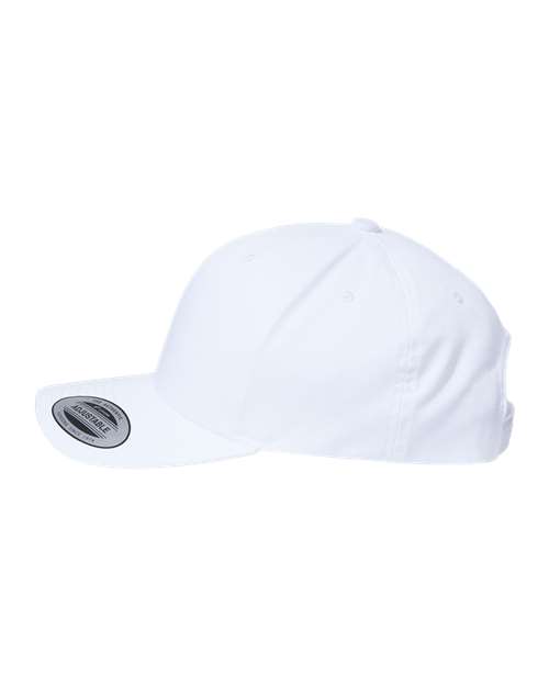 CVC Snapback Cap – Detail