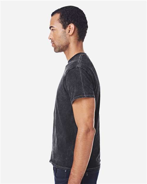 Unisex Mineral Wash T-Shirt – On Model – Side