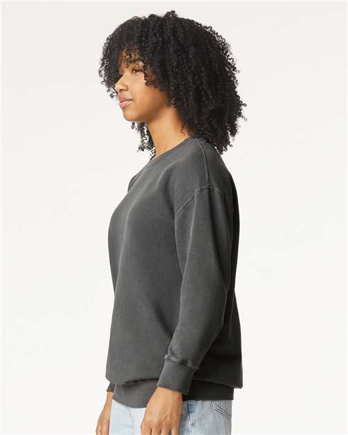 Unisex Garment-Dyed Lightweight Fleece Crewneck Sweatshirt