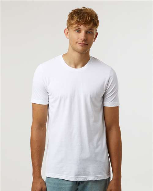 Tultex 602 Camiseta de algodón peinado Model Shot