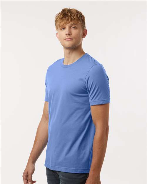 Combed Cotton T-Shirt – On Model – Side