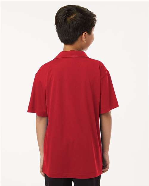 Model Back