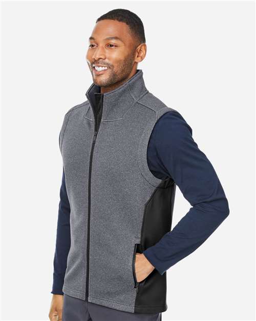 Men's Pursuit Vest – On Model – Side