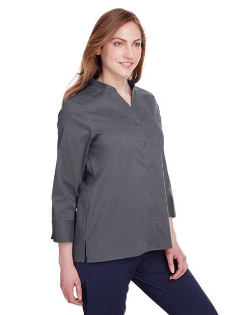 Women's Crown Collection® Stretch Broadcloth Three-Quarter Sleeve Blouse