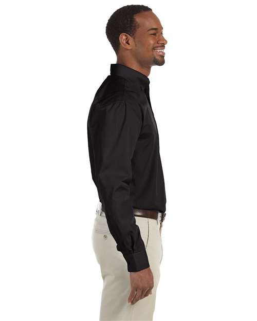 Men's Essential Poplin – On Model – Side