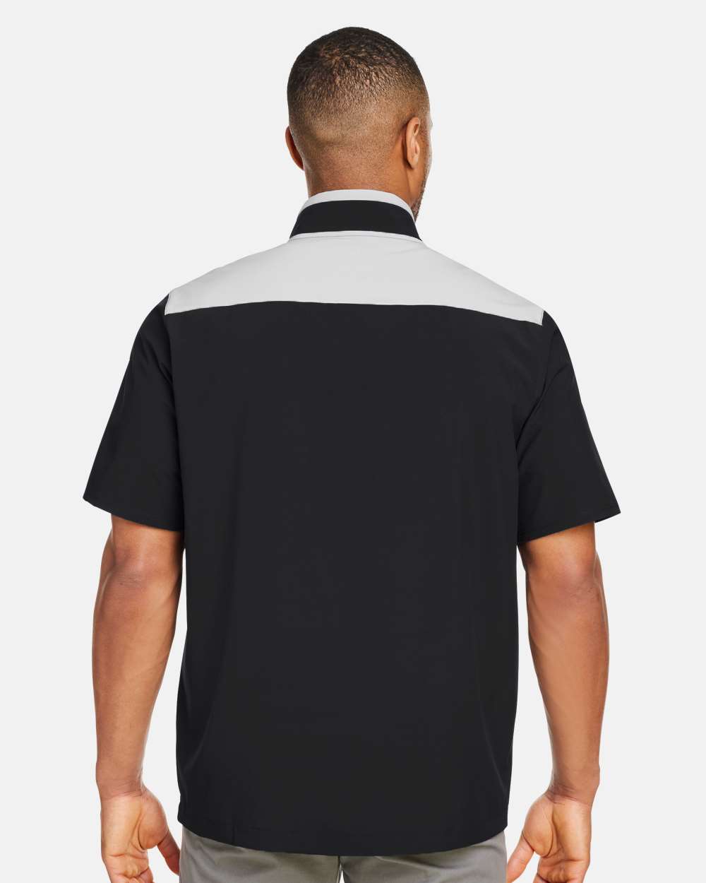 Under Armour 1389612 Men's Motivate 3.0 Short Sleeve Half-Zip | S&S