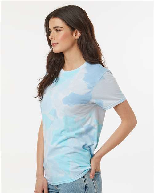 Unisex Vintage Tie-Dyed T-Shirt – On Model – Side