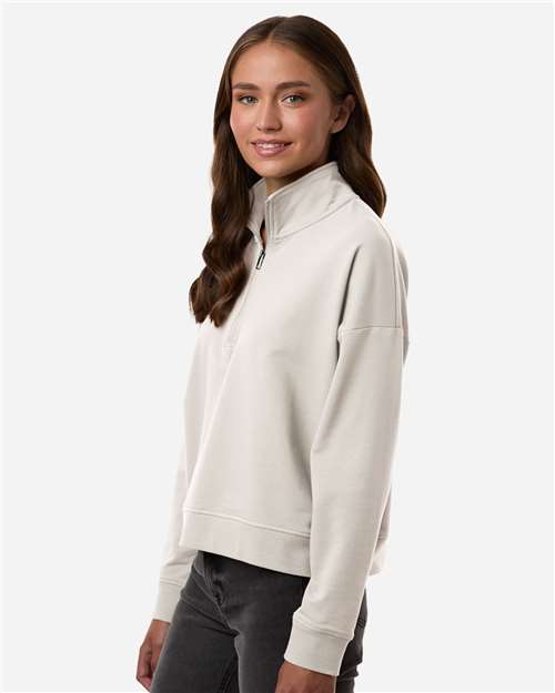 Women's Perform Quarter-Zip Pullover