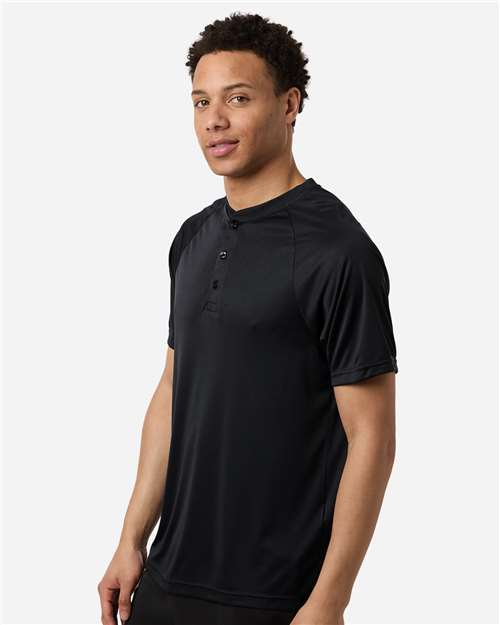 Men's Zone Performance Henley – On Model – Side