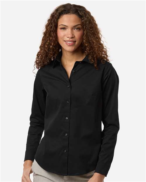 Women's CrownLux Performance® Spencer Poplin Dress Shirt