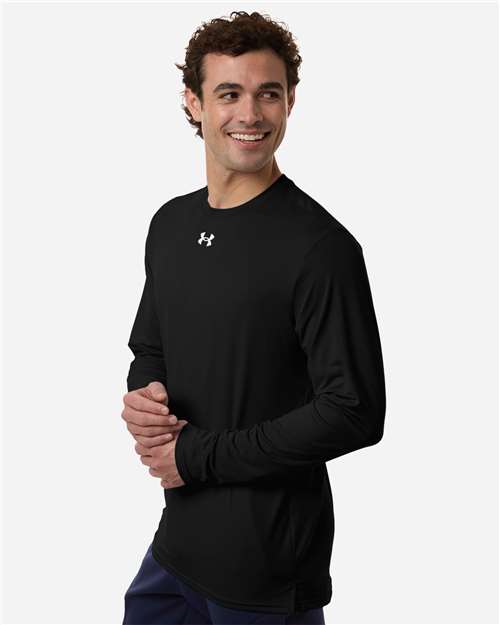 Men's Team Vanish Long Sleeve T-Shirt – On Model – Side