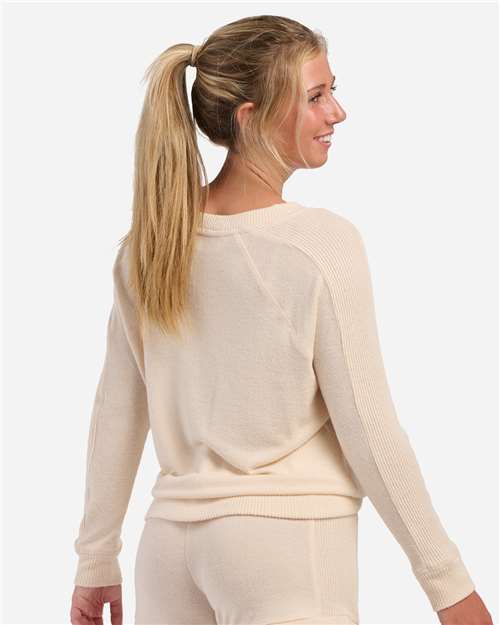 Women's Cuddle V-Neck Pullover