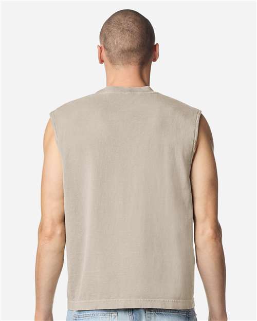 Model Back