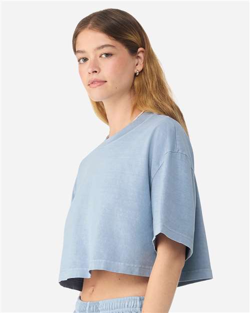 Women's Garment-Dyed Cropped Tee – On Model – Side