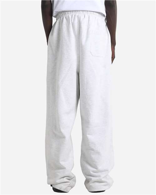 Unisex Garment-Dyed Pleated Fleece Pants
