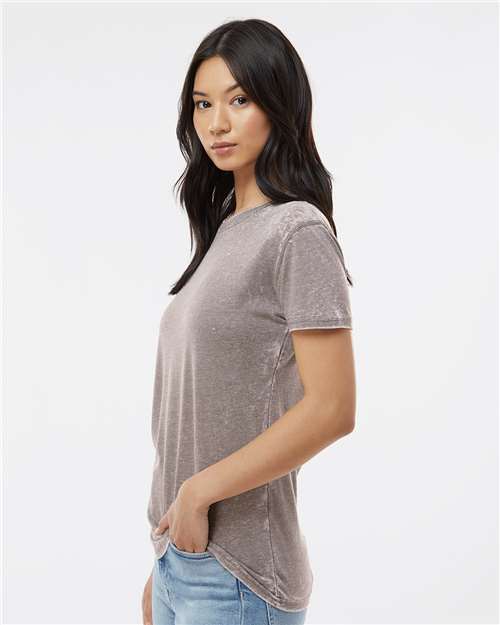 Women’s Zen Jersey T-Shirt – On Model – Side