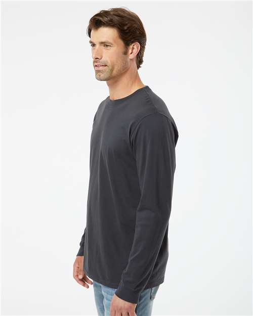Unisex Organic Long Sleeve T-Shirt – On Model – Side
