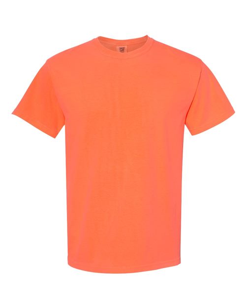Comfort Colors 5500 Garment-Dyed Midweight T-Shirt Model Shot
