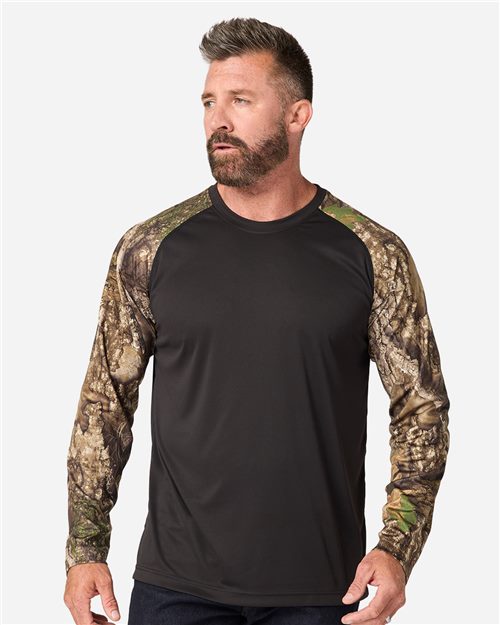 Unisex Realtree® Performance Colorblocked Long Sleeve T-Shirt