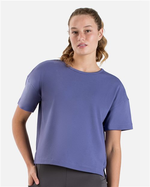 Women's Effortless T-Shirt