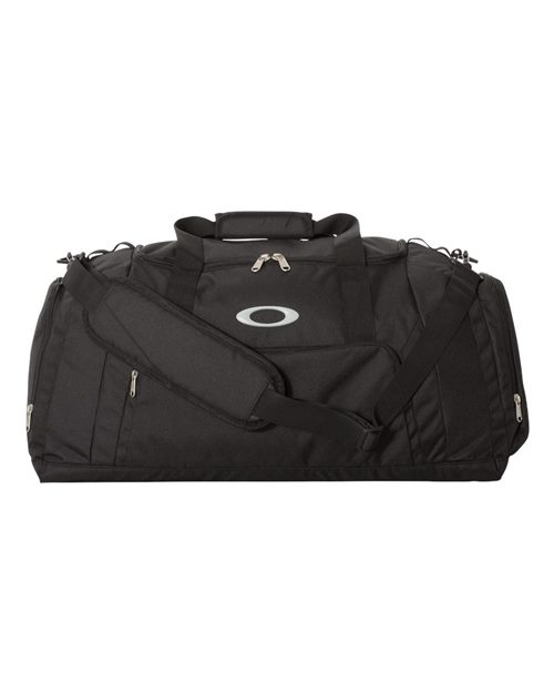Oakley FOS901099 55L Gym to Street Duffel Bag Model Shot