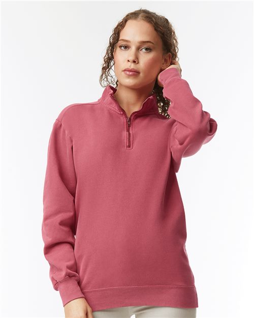 Comfort Colors 1580 Garment-Dyed Quarter Zip Sweatshirt Model Shot