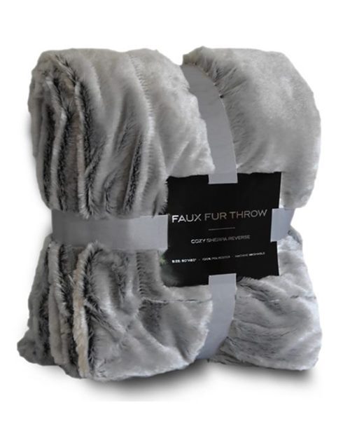 Alpine Fleece 8730 Faux Fur Throw Model Shot